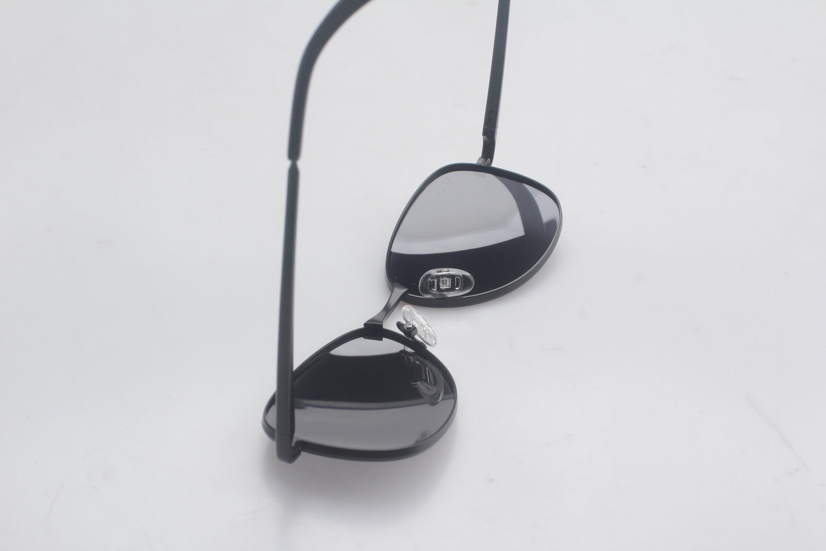 Polarized & Metal Frame EG-S15110-C1 | Sunglasses