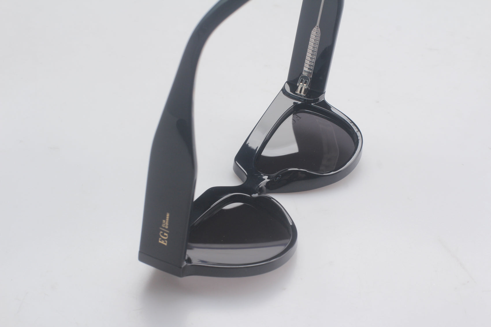 Tri-Acetate & Polarized (EG-S26107-C1)