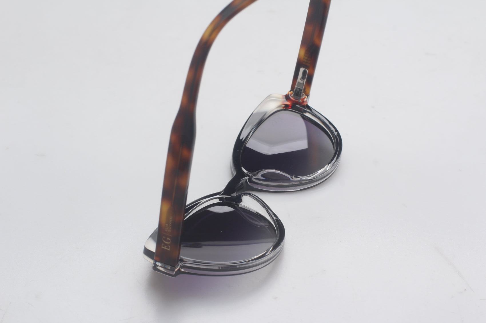 Tri-Acetate & Polarized EG-S26110-C1 | Sunglasses